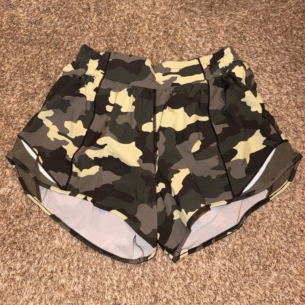 Lululemon Camo Women's Athletic Shorts